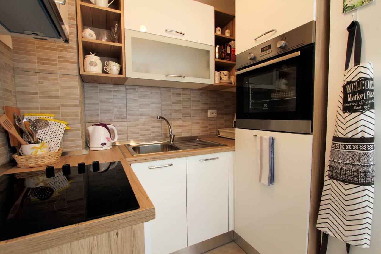 Appartamento Apartman Ana Otočac Esterno foto